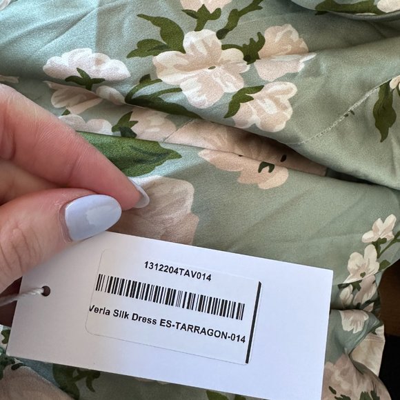 NWT Reformation Veria Maxi Silk Dress Size 14 Tarragon Floral Wrap Halter Top - Picture 3 of 12